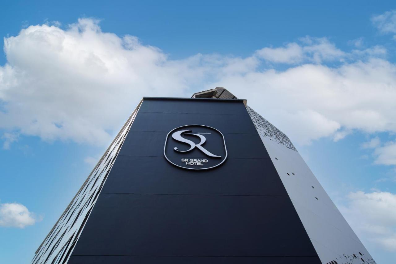 צ'יאנג מאי Sr Grand Hotel Chiangmai מראה חיצוני תמונה