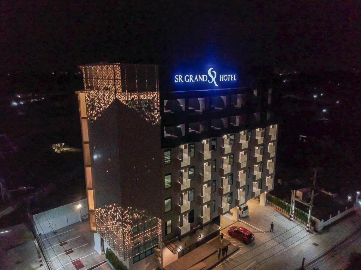 צ'יאנג מאי Sr Grand Hotel Chiangmai מראה חיצוני תמונה