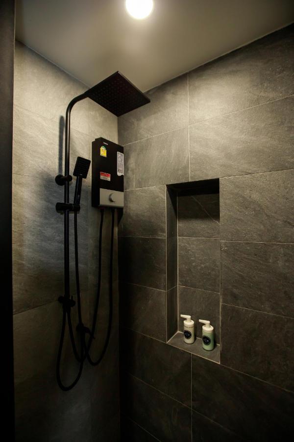 צ'יאנג מאי Sr Grand Hotel Chiangmai מראה חיצוני תמונה